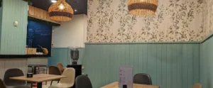 comedor del restaurante casa rafa en sevilla este, con cocina casera